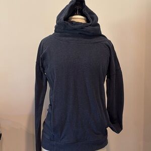 Lululemon hoodie in navy